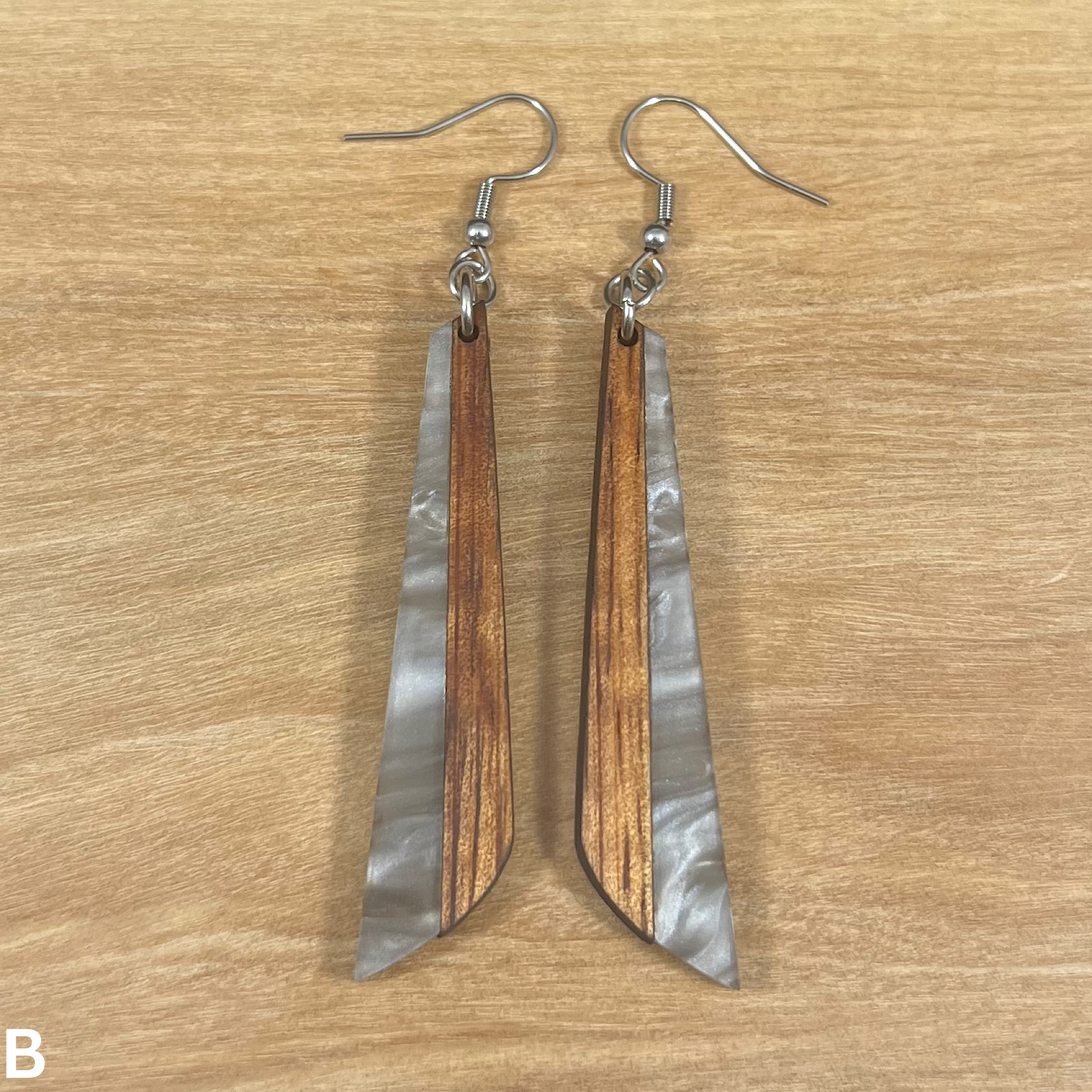 Acrylic and Koa Wood Earrings Gray Pearl