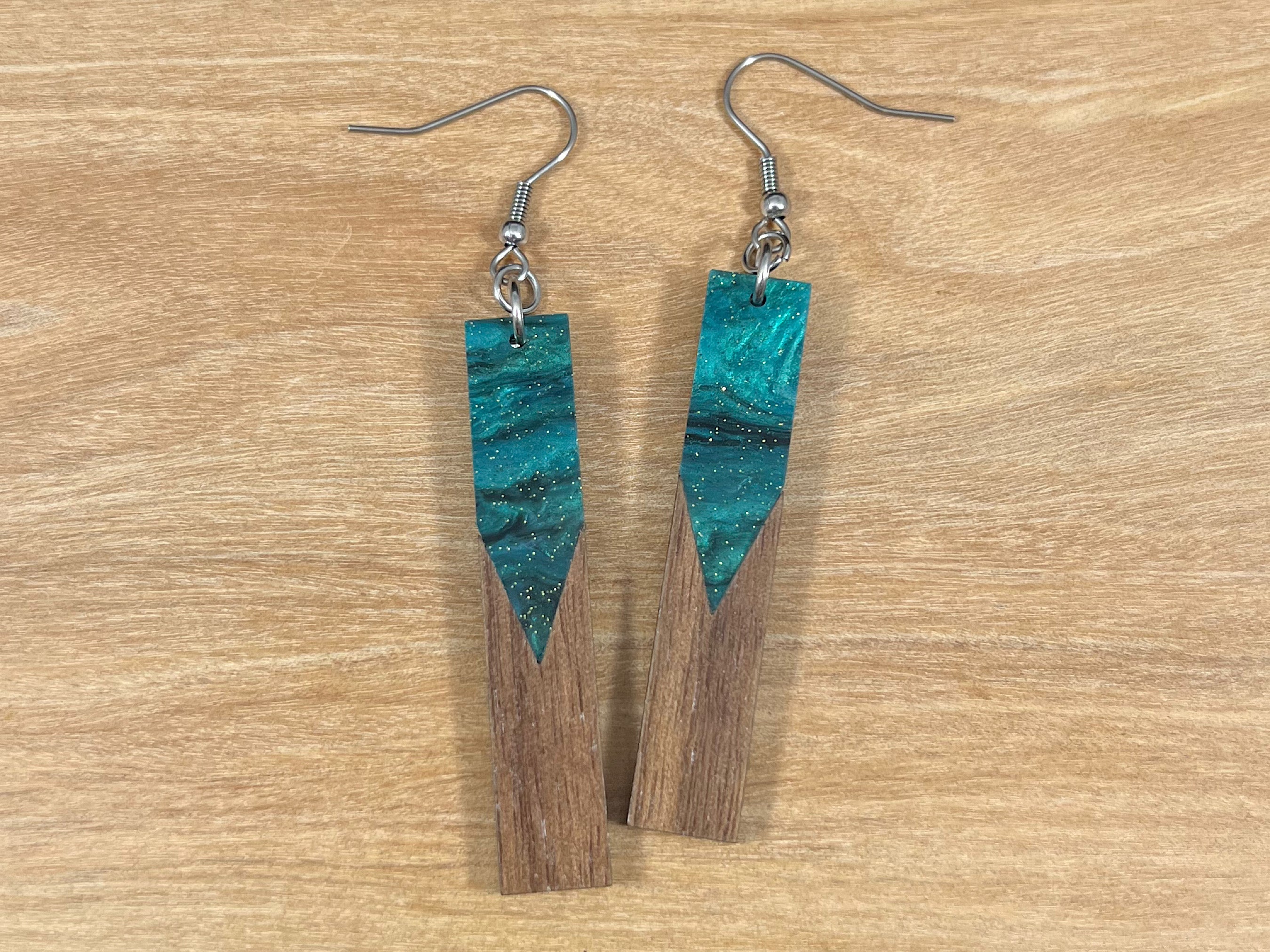 Acrylic and Walnut Wood Earrings Emerald Starry Sky