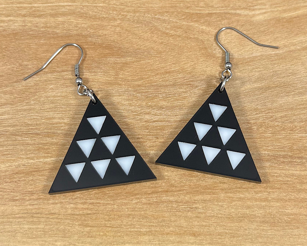 Acrylic Mauna Earrings